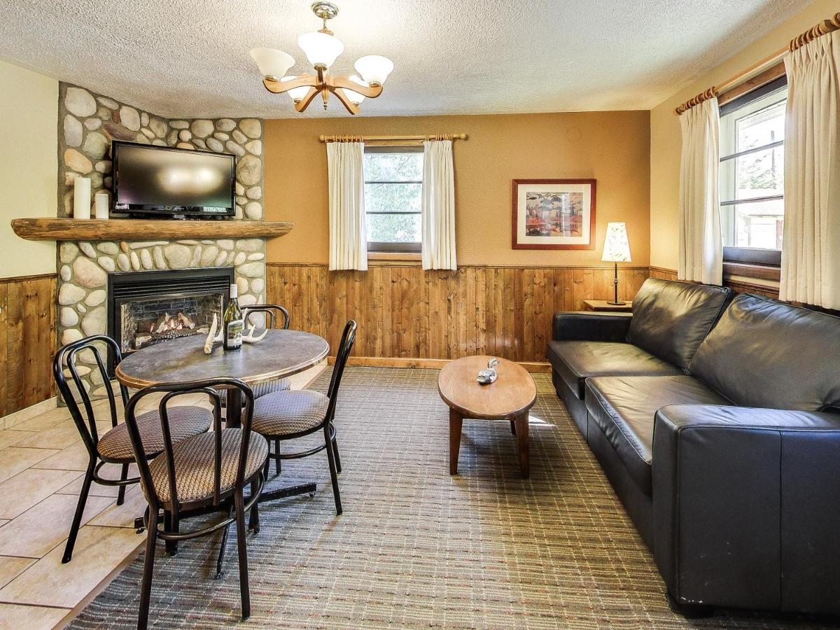 Patricia Lake Bungalows Jasper Esterno foto