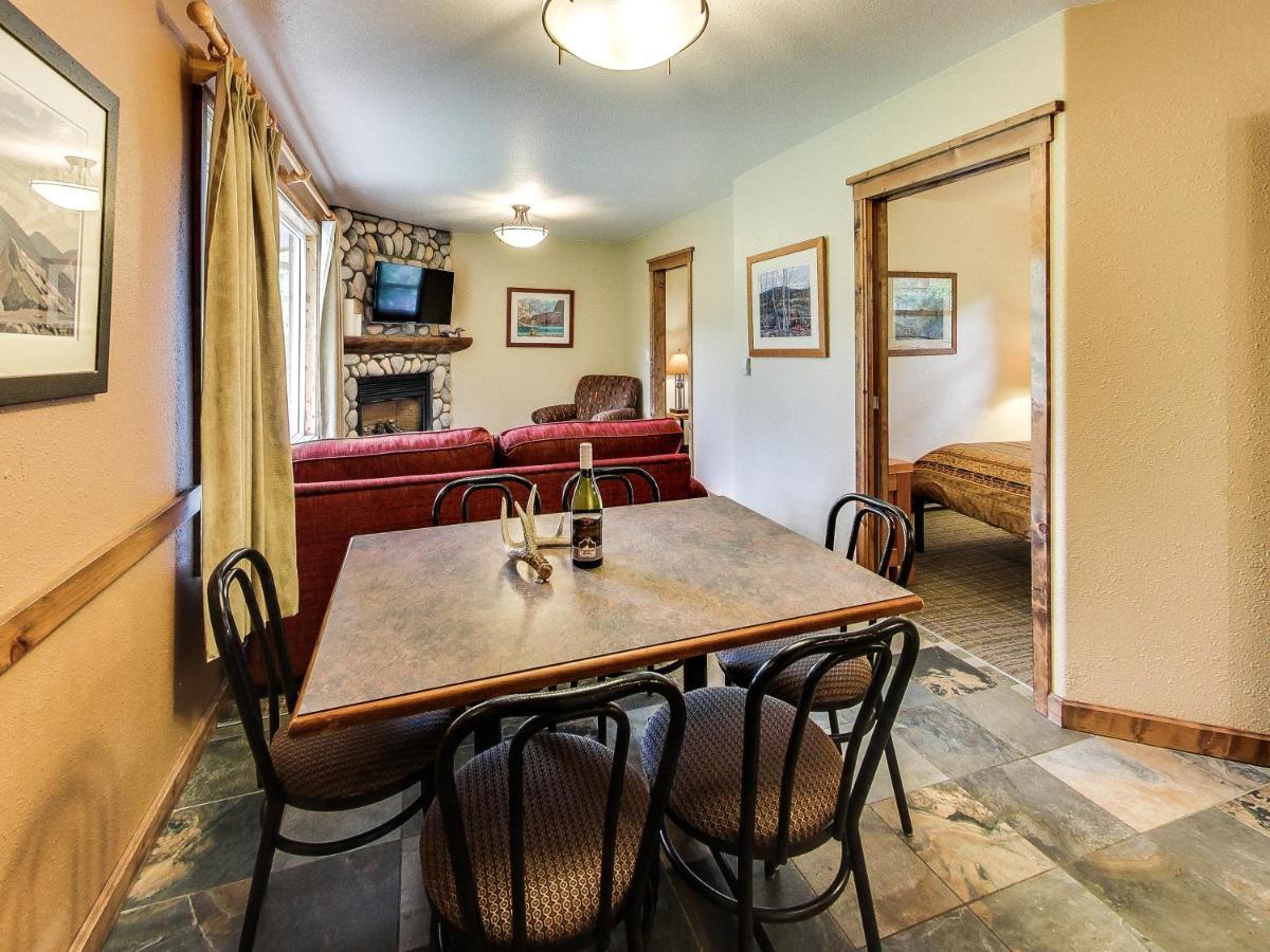 Patricia Lake Bungalows Jasper Esterno foto