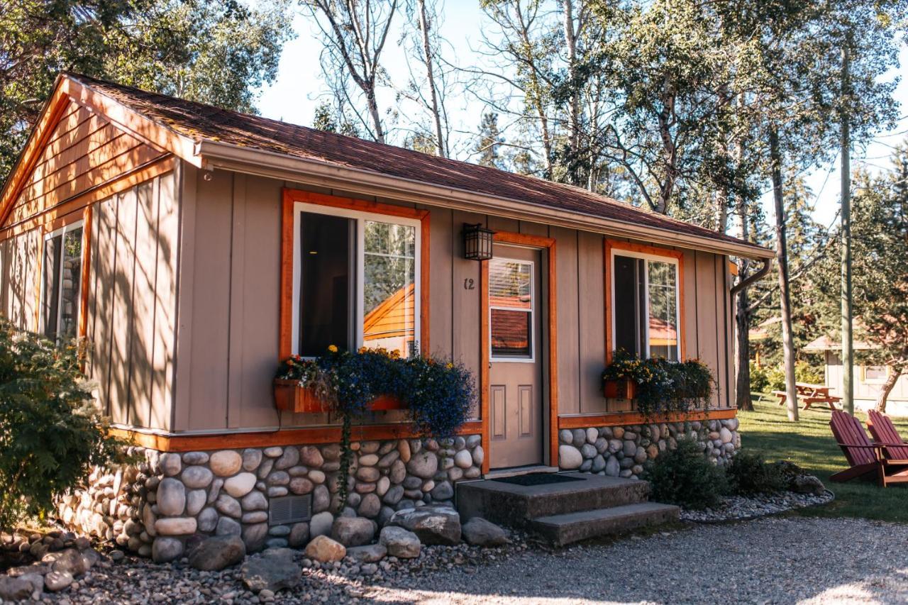 Patricia Lake Bungalows Jasper Esterno foto