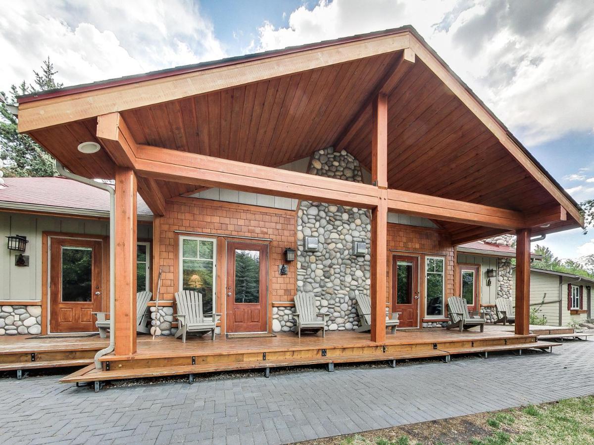Patricia Lake Bungalows Jasper Esterno foto