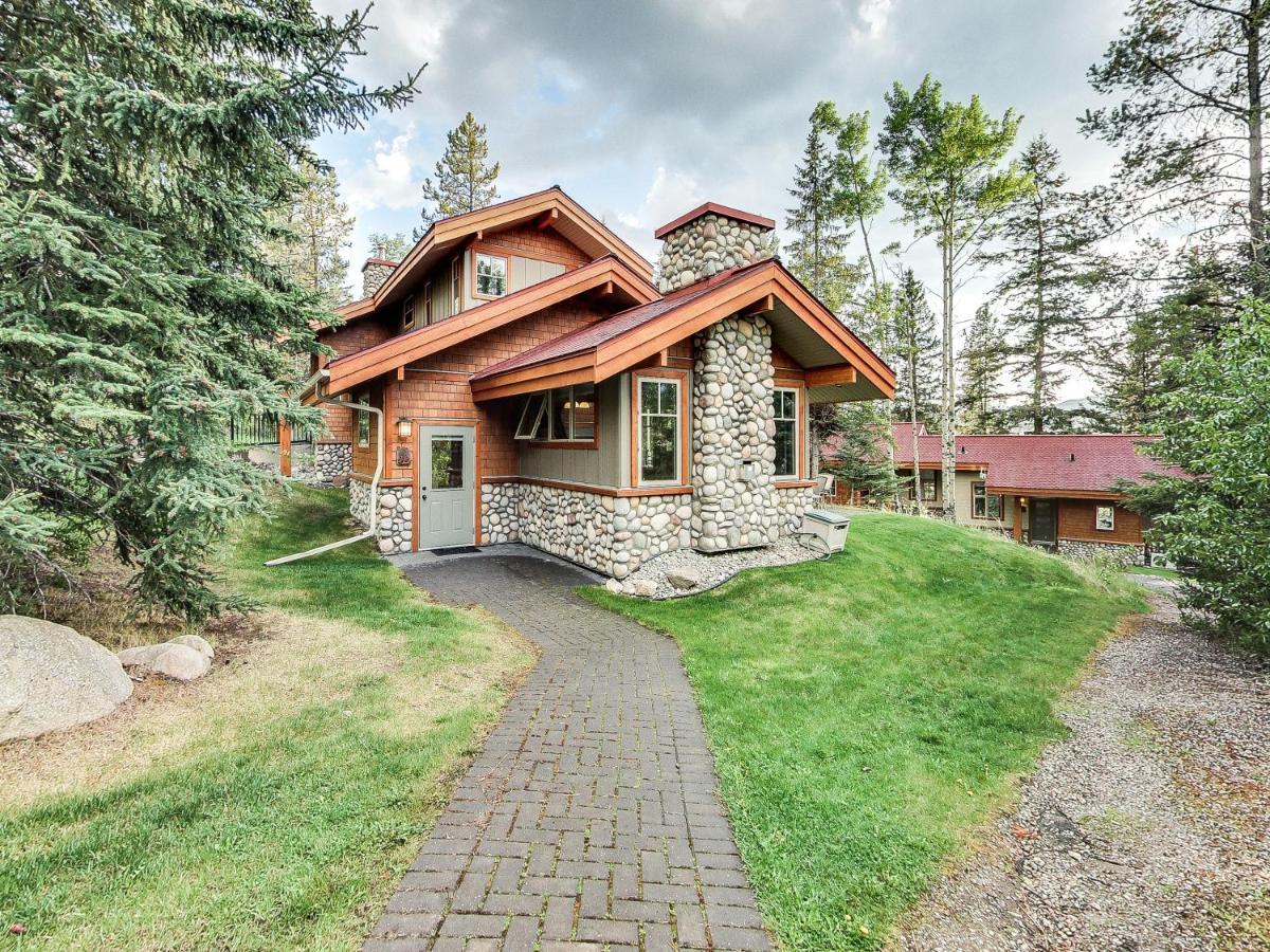 Patricia Lake Bungalows Jasper Esterno foto