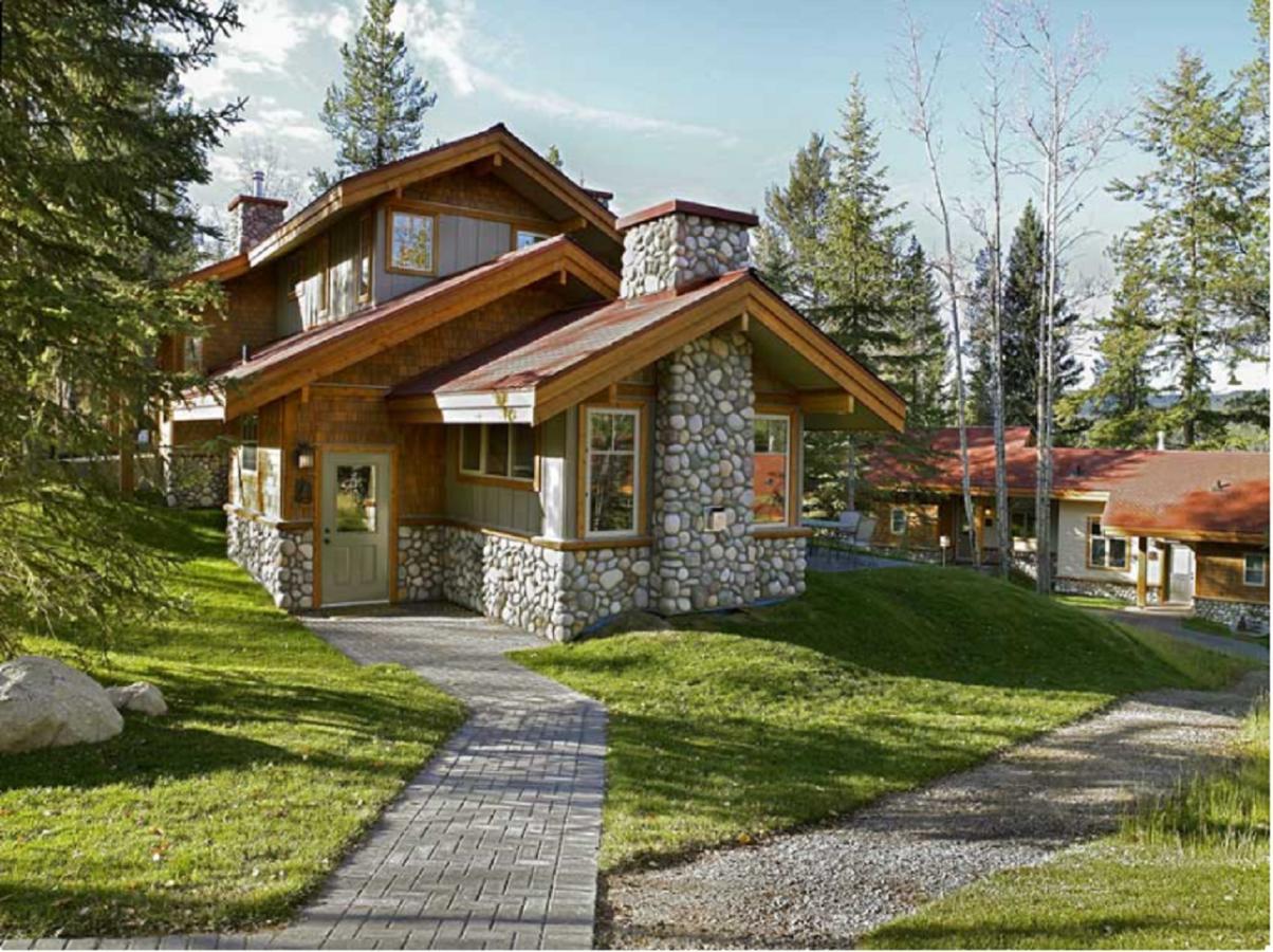 Patricia Lake Bungalows Jasper Esterno foto