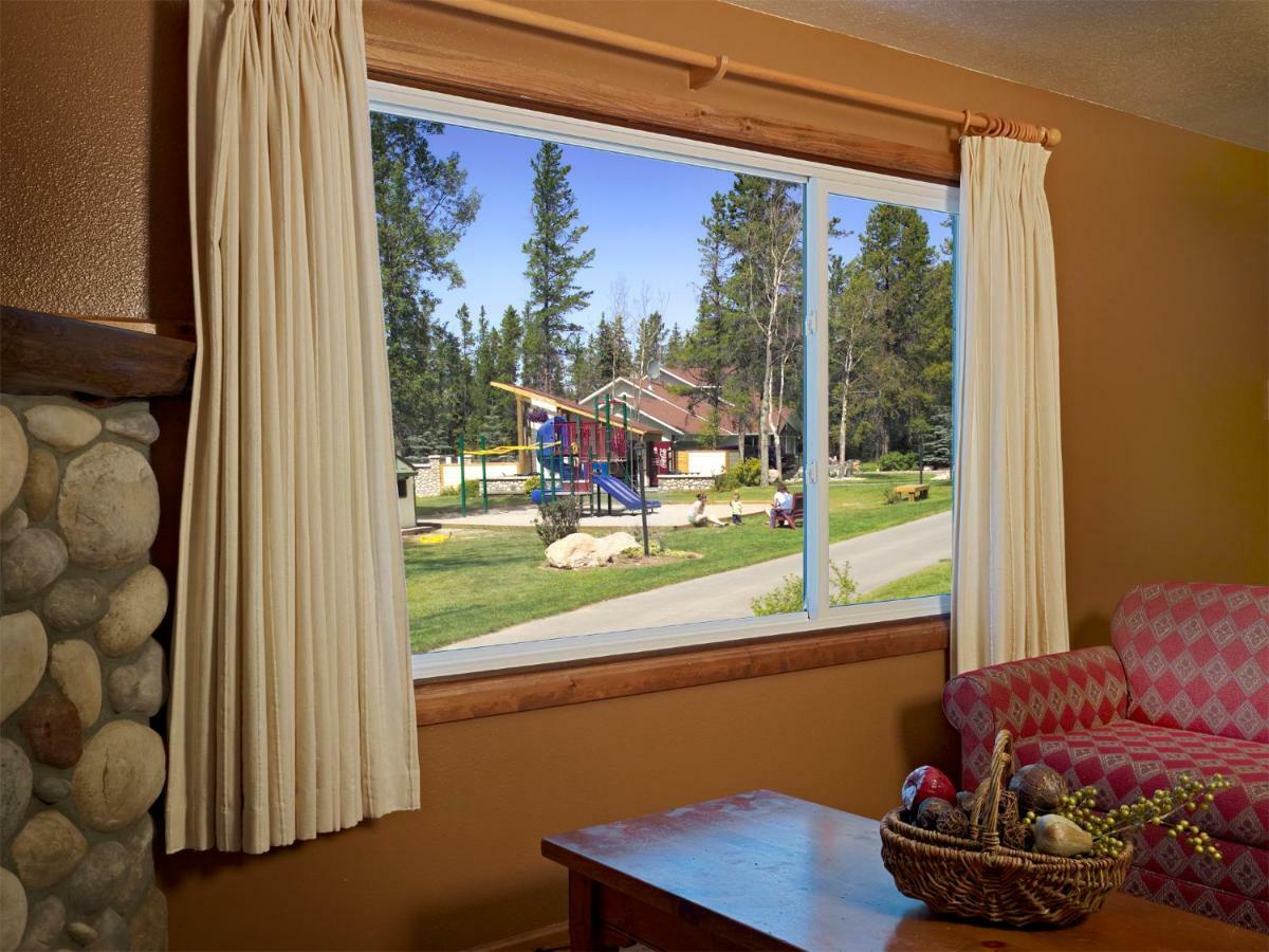 Patricia Lake Bungalows Jasper Esterno foto